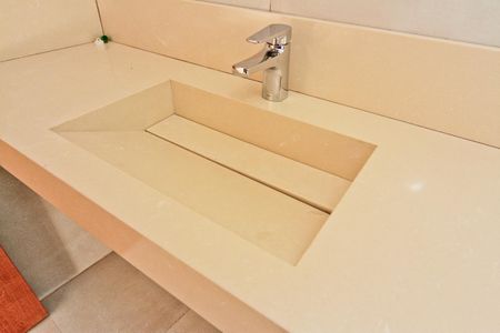 Casa à venda com 190m², 3 quartos e 3 vagasBanheiro da Suíte 2