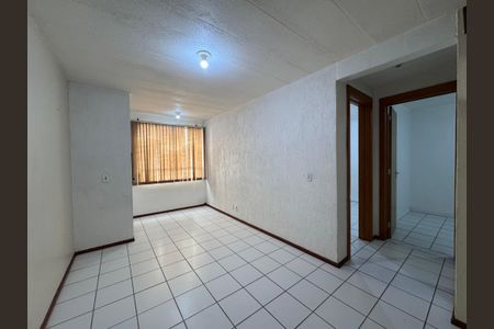 Apartamento à venda com 102m², 2 quartos e 1 vaga Apartamento à venda com 102m², 2 quartos e 1 vagaSala