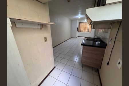 Apartamento à venda com 102m², 2 quartos e 1 vaga Apartamento à venda com 102m², 2 quartos e 1 vagaCozinha