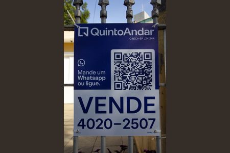 Casa à venda com 250m², 4 quartos e 6 vagasPlaca
