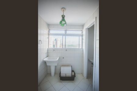 Apartamento à venda com 65m², 2 quartos e 1 vagaÁrea de Serviço