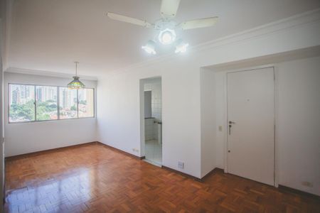 Apartamento à venda com 65m², 2 quartos e 1 vagaSala 
