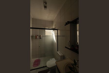 Casa à venda com 160m², 2 quartos e 2 vagas Casa à venda com 160m², 2 quartos e 2 vagasBanheiro Suíte