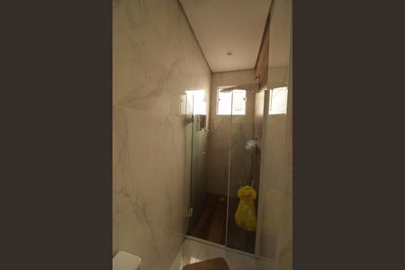 Casa à venda com 160m², 2 quartos e 2 vagas Casa à venda com 160m², 2 quartos e 2 vagasBanheiro Suíte