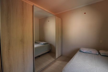 Casa à venda com 160m², 2 quartos e 2 vagas Casa à venda com 160m², 2 quartos e 2 vagasQuarto