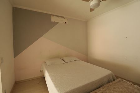 Casa à venda com 160m², 2 quartos e 2 vagas Casa à venda com 160m², 2 quartos e 2 vagasSuíte