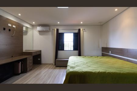 Casa para alugar com 190m², 3 quartos e 3 vagas Casa para alugar com 190m², 3 quartos e 3 vagasSuíte
