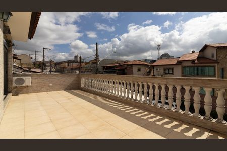 Casa para alugar com 190m², 3 quartos e 3 vagas Casa para alugar com 190m², 3 quartos e 3 vagasVaranda do Quarto 1