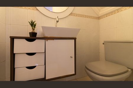 Casa para alugar com 190m², 3 quartos e 3 vagas Casa para alugar com 190m², 3 quartos e 3 vagasLavabo