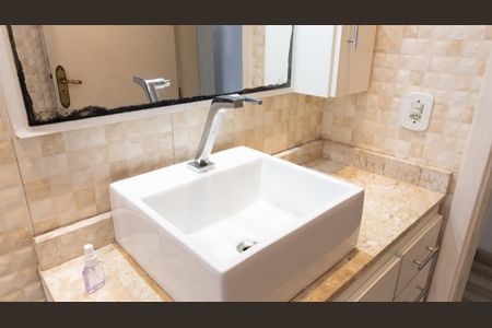 Casa para alugar com 190m², 3 quartos e 3 vagas Casa para alugar com 190m², 3 quartos e 3 vagasBanheiro