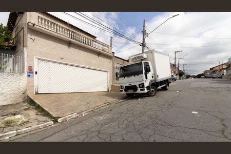 Casa para alugar com 190m², 3 quartos e 3 vagas Casa para alugar com 190m², 3 quartos e 3 vagasFachada e plaquinha