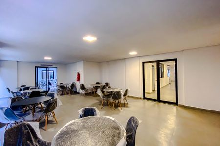 Studio à venda com 27m², 1 quarto e sem vagaÁrea comum - Salão de festas