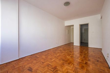 Apartamento para alugar com 91m², 3 quartos e sem vaga Apartamento para alugar com 91m², 3 quartos e sem vagaSala