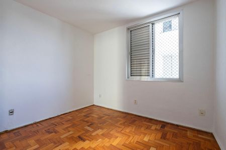 Apartamento para alugar com 91m², 3 quartos e sem vaga Apartamento para alugar com 91m², 3 quartos e sem vagaQuarto 3