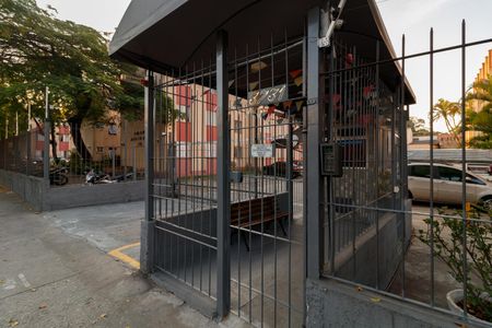 Apartamento à venda com 49m², 2 quartos e 1 vaga Apartamento à venda com 49m², 2 quartos e 1 vagaFachada