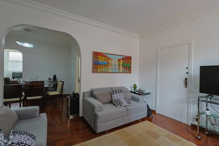 Apartamento à venda com 100m², 3 quartos e 2 vagasSala