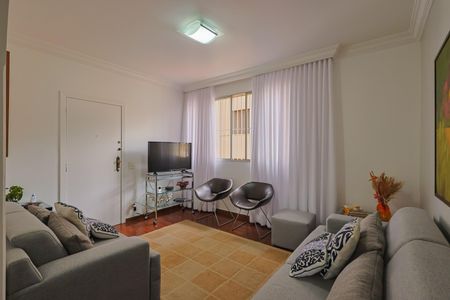 Apartamento à venda com 100m², 3 quartos e 2 vagasSala