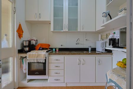 Apartamento à venda com 100m², 3 quartos e 2 vagasCozinha