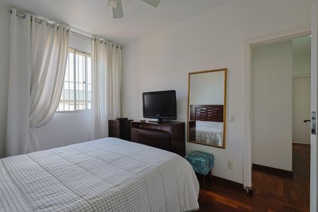Apartamento à venda com 100m², 3 quartos e 2 vagasSuíte