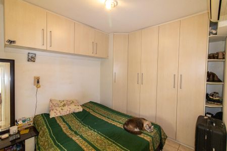 Apartamento à venda com 130m², 3 quartos e 2 vagas Apartamento à venda com 130m², 3 quartos e 2 vagasQuarto