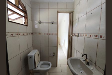 Casa para alugar com 135m², 3 quartos e 1 vaga Casa para alugar com 135m², 3 quartos e 1 vagaBanheiro Suíte