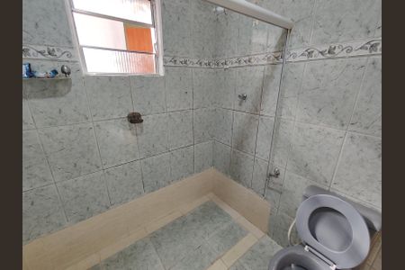Casa para alugar com 135m², 3 quartos e 1 vaga Casa para alugar com 135m², 3 quartos e 1 vagaBanheiro Social