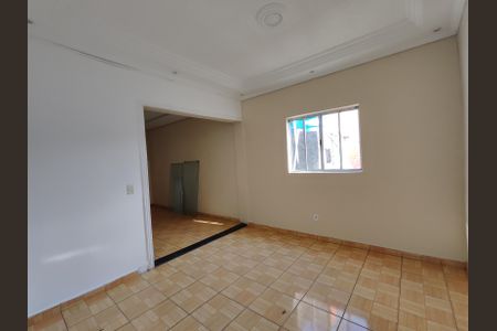 Casa para alugar com 135m², 3 quartos e 1 vaga Casa para alugar com 135m², 3 quartos e 1 vagaSala