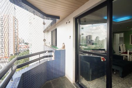 Apartamento à venda com 84m², 3 quartos e 2 vagasVaranda