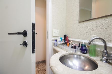 Apartamento à venda com 84m², 3 quartos e 2 vagasLavabo