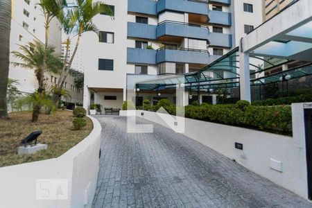 Apartamento à venda com 84m², 3 quartos e 2 vagasCondomínio - Área Externa