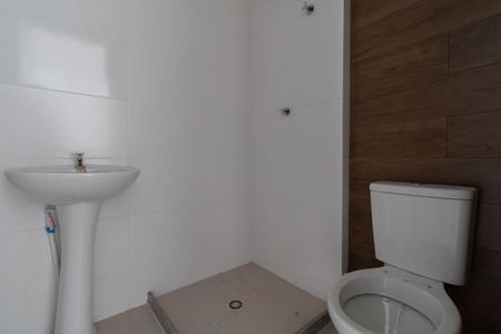 Apartamento para alugar com 36m², 2 quartos e sem vagaBanheiro