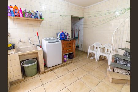 Casa à venda com 400m², 4 quartos e 2 vagas Casa à venda com 400m², 4 quartos e 2 vagasÁrea de Serviço