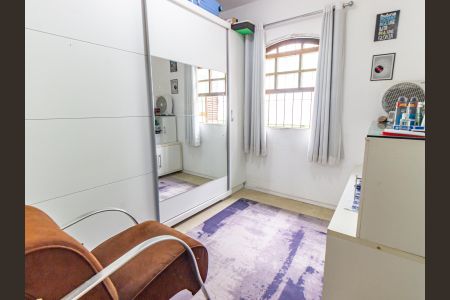 Casa à venda com 400m², 4 quartos e 2 vagas Casa à venda com 400m², 4 quartos e 2 vagasQuarto 3