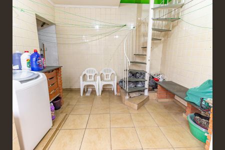 Casa à venda com 400m², 4 quartos e 2 vagas Casa à venda com 400m², 4 quartos e 2 vagasÁrea de Serviço