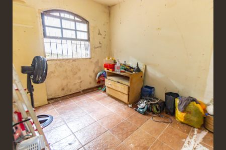 Casa à venda com 400m², 4 quartos e 2 vagas Casa à venda com 400m², 4 quartos e 2 vagasQuarto de Serviço