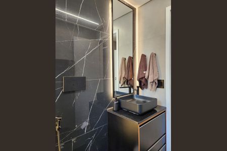 Apartamento à venda com 81m², 2 quartos e 2 vagas Apartamento à venda com 81m², 2 quartos e 2 vagasBanheiro 2