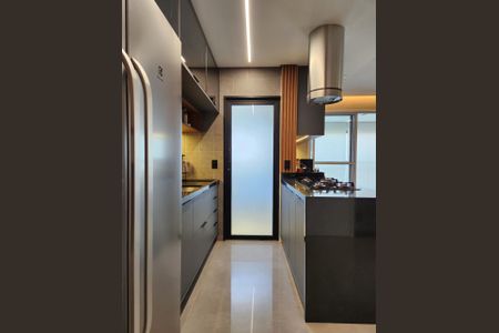 Apartamento à venda com 81m², 2 quartos e 2 vagas Apartamento à venda com 81m², 2 quartos e 2 vagasCozinha