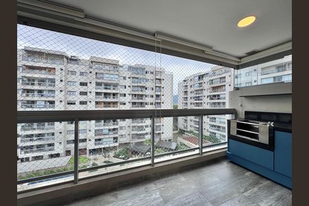 Apartamento para alugar com 82m², 2 quartos e 1 vaga Apartamento para alugar com 82m², 2 quartos e 1 vagaVaranda