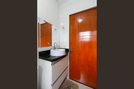 Apartamento à venda com 52m², 2 quartos e sem vaga Apartamento à venda com 52m², 2 quartos e sem vagaBanheiro
