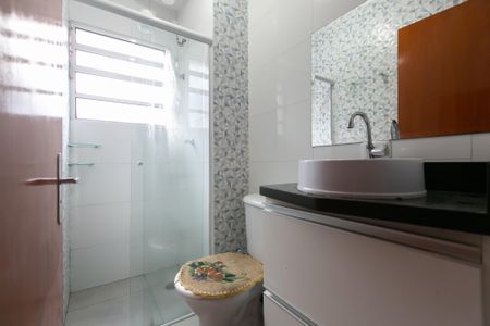 Apartamento à venda com 52m², 2 quartos e sem vaga Apartamento à venda com 52m², 2 quartos e sem vagaBanheiro