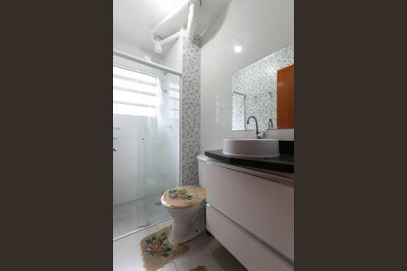 Apartamento à venda com 52m², 2 quartos e sem vaga Apartamento à venda com 52m², 2 quartos e sem vagaBanheiro