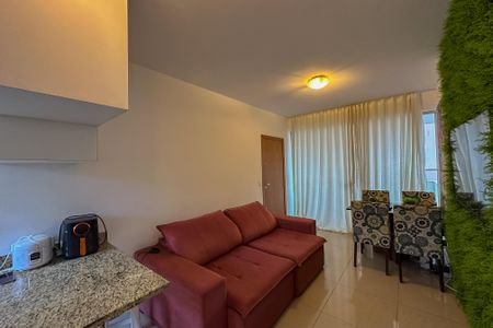 Apartamento à venda com 68m², 2 quartos e 2 vagasSala
