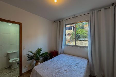 Apartamento à venda com 68m², 2 quartos e 2 vagasSuíte