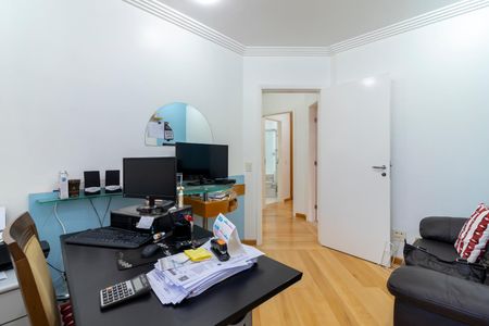 Apartamento à venda com 136m², 3 quartos e 2 vagasQuarto