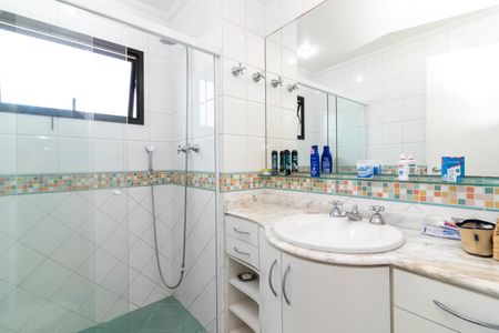 Apartamento à venda com 136m², 3 quartos e 2 vagasBanheiro 2