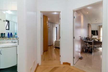 Apartamento à venda com 136m², 3 quartos e 2 vagasCorredor dos Quartos