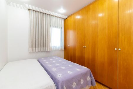 Apartamento à venda com 136m², 3 quartos e 2 vagasQuarto 2