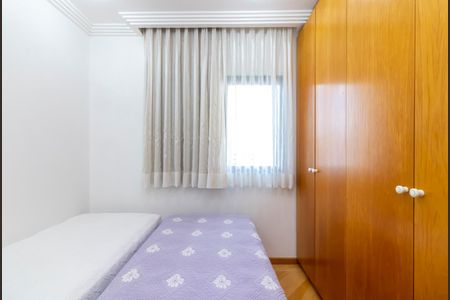 Apartamento à venda com 136m², 3 quartos e 2 vagasQuarto 2