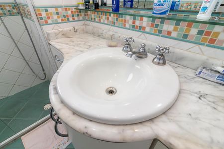 Apartamento à venda com 136m², 3 quartos e 2 vagasBanheiro 2