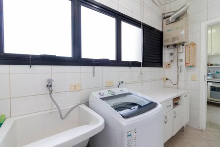 Apartamento à venda com 136m², 3 quartos e 2 vagasÁrea de Serviço